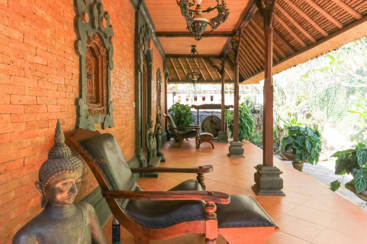 The Laras Villa Jimbaran Esterno foto